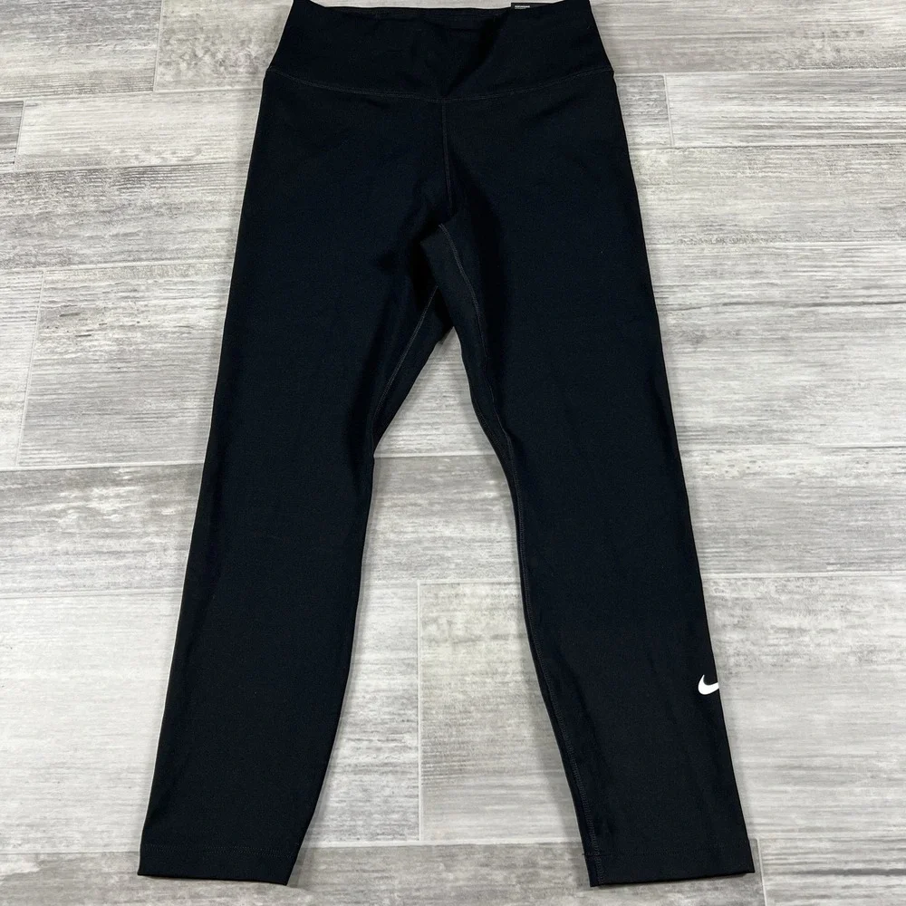 Nike Dri-Fit Women's XS Capri Leggings Tight Fit Performance‎ Black DD0247-010
